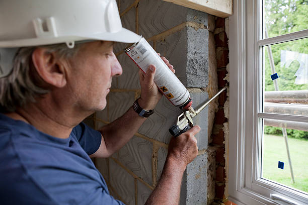 Best Insulation Installation Services in Waterloo, IA